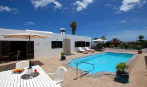 villa with private heated pool lanzarote